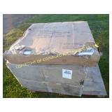 SINGLE VANITY W/ MIRROR (WHITE)