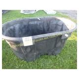100 GALLON RUBBERMAID TUB