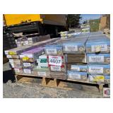 mix flooring Lot of (approximately 200 sq ft)
