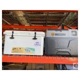 coolers Lot of (2 pcs) assorted coolers,