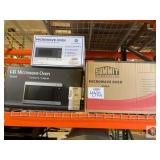 mix Lot of (3 pcs) assorted microwaves, content