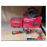 Milwaukee Lot of (6 pcs) assorted Milwaukee