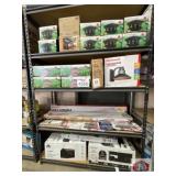 mix Lot of assorted lights, content on shelf