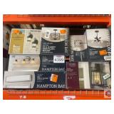 mix Lot of (7 pcs) assorted lights, content on