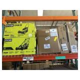 5 Pcs Assorted Outdoor Tools And Vacuum