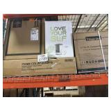 4 Pc Assorted Home Items