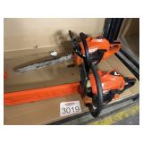 2 echo chainsaws