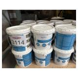 14 Pcs 15 buckets 9 lb Pail Daltile RevoTile Rapid