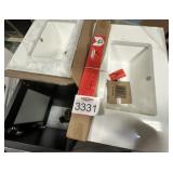 3 pcs Assorted Bathroom Vanities And Cabinet