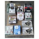 10 Pcs Assorted Kitchen Items