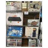 8 pcs Assorted Kitchen Items