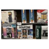 Assorted Kitchen Items