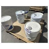 6 pcs Assorted Cleaning Products