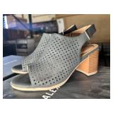 24 pairs Alexis Bendel Slingback Sandal with
