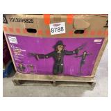 (1) 15 ft GIANT-SIZED ANIMATED LED Worricrow
