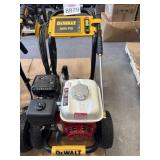 (1) Dewalt 3600 psi gasoline pressure washer