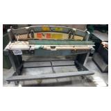 (1) 16 gauge x 52 inch Pexto #152-K, foot shear