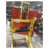 (1) 20 tons Ton Hydraulic Shop Press