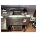 Stainless Commercial Icewell Unit Model 8000UL