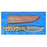 Damascus Knife w/Sheath, New