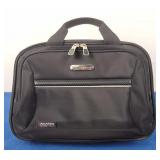 Ricardo Beverly Hills Toiletries Case