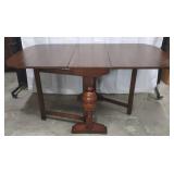 Jacobean Gateleg Dropleaf Table