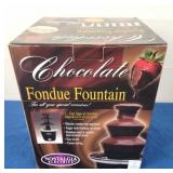 Nostalgia Chocolate Fondue Fountain