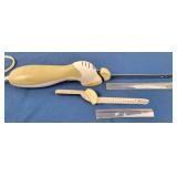 B&D Ergo Electric Knife w/ 5" & 7" Blades