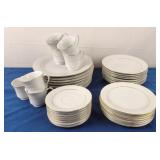 Elegant Gold Porcelain Dinnerware (38pcs)