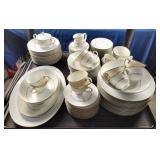 Noritake Sabina Pattern Dinnerware [x95]