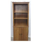 Bookcase w/Cabinet