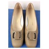 Faragamo Fragola Shoes - Size 6.5