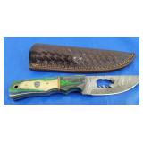 Damascus Knife w/Sheath, NEW.