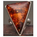 Silver & Faux-Amber Ring, 12.05g