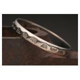 Silver-toned Bangle