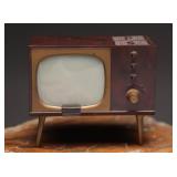 TV-Themed Salt & Pepper Shaker