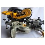 DEWALT 12-Inch Sliding Miter Saw DWS780