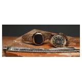 Men's Wristwatches With Extra Band