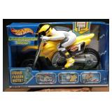 Hot Wheels Liquid Fusion Moto 2003 NIB