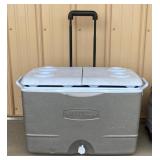 Rubbermaid Wheeled Cooler & Three Insulated Bags