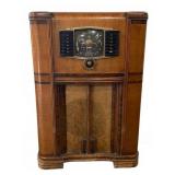 Zenith Model 8S661 Floor Radio with Rotor Wavemg
