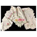 Vintage Embroidered Tablecloth and 16 Napkins