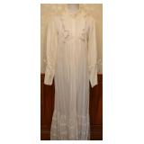 Vintage 1970s Welsh Cobannau Cotton Dressing Gown