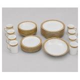 Gorham Lady Anne Signature Gold Dinnerware Set