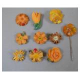 Vintage Carved Floral Pins & Brooches (10)