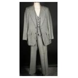 Vintage 1970s Fashion Bar 3-Piece Plaid Wool Suit