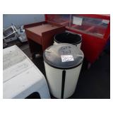 PLASTIC CART AND 2 CYLINDRICAL CONTAINERS