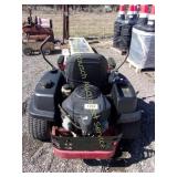 Zero Turn Toro Lawnmower         (NO RUN)   (KEY)