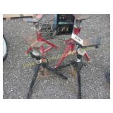 (4) Welding Stands