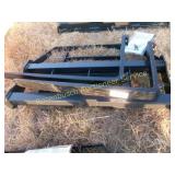38in. Mini Pallet Fork